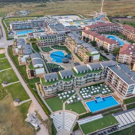 Topola Skies & Aquapark 4*