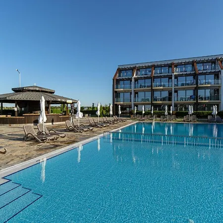 Topola Skies & Aquapark 4* קברנה