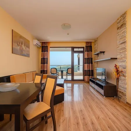 منتجع Topola Skies & Aquapark 4*