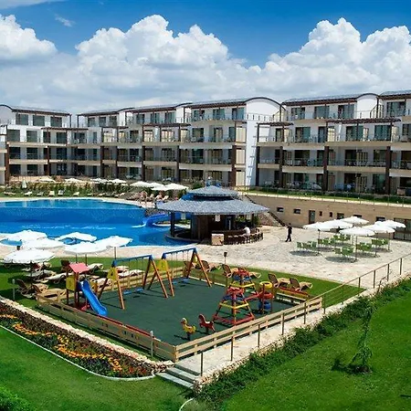 Topola Skies & Aquapark אתר נופש 4*