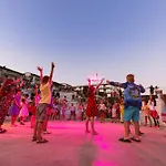 Ośrodek wypoczynkowy Topola Skies & Aquapark Kawarna