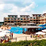 Ośrodek wypoczynkowy Topola Skies & Aquapark Kawarna