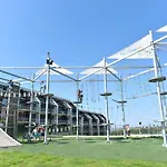 Ośrodek wypoczynkowy Topola Skies & Aquapark 4*