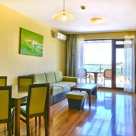 топола скайс и аквапарк 4* Каварна