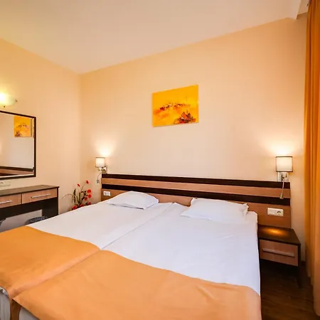 топола скайс и аквапарк 4*