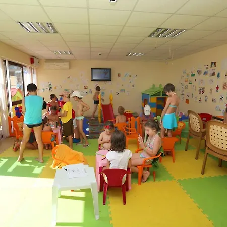Topola Skies & Aquapark 4* קברנה